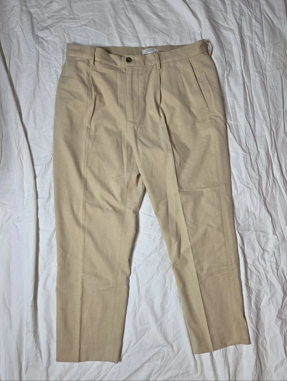 NWT Banana Republic Relaxed Brushed Pleated Pants Taupe 35x30 Wool Blend